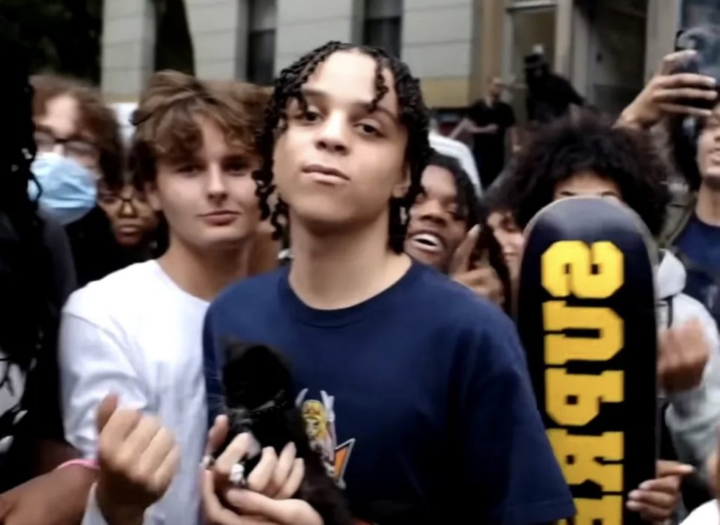 Xaviersobased Announces Tour, Shares New “Worth It”